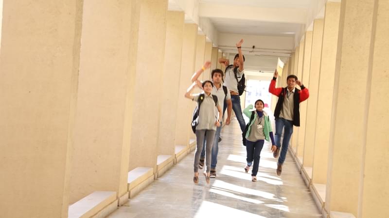 Dr. Subhash University Junagadh Infrastructure photo 33